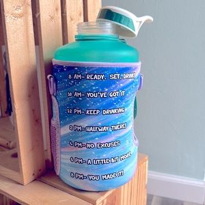 Hydromate gallon water jug